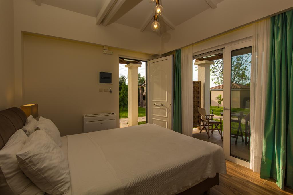 Fragos Garden Studios Kastro-Kyllini Exterior foto